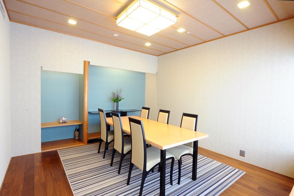 Hotel Century21 Hiroshima Exteriör bild